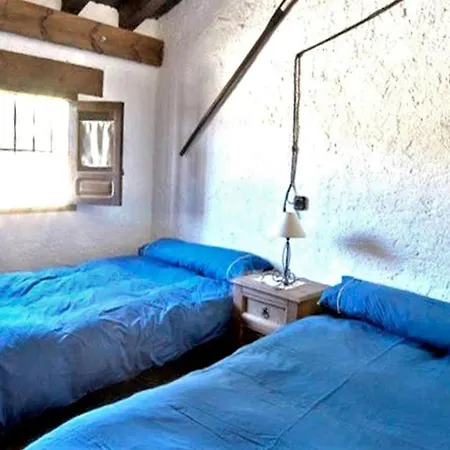 Beautiful In Andalusia With Heated Pool Serval